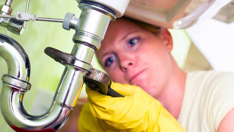 Installing bathroom sink